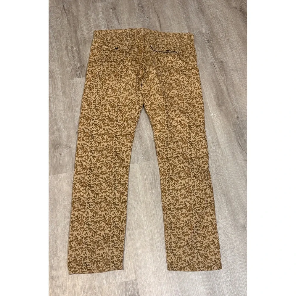 Levis Chino II Specs Digital Camo Pants Mens W38 L32 Brown Tan 55691-0018